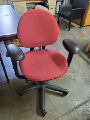 Picture of Steelcase Criterion Task Chair Red