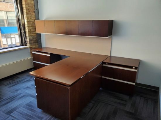 Picture of Knoll AutoStrada Executive Office Desk 78x96