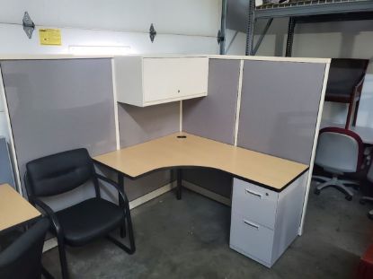 Picture of Steelcase Avenir 65" high panel Cubicle workstation 6x5