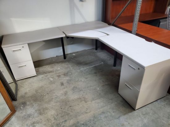 Picture of Steelcase corner desk 7x7 24"deep