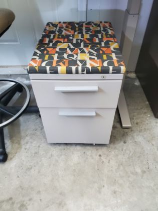 Picture of Herman Miller Box/File Rolling Pedestal