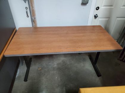 Picture of 30x60 Table