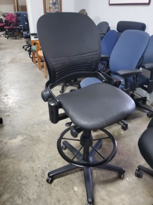 Picture of Steelcase V1 Leap Drafting Stool Chair