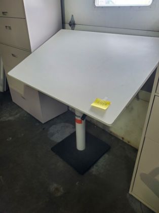 Picture of Drafting Table 48x32