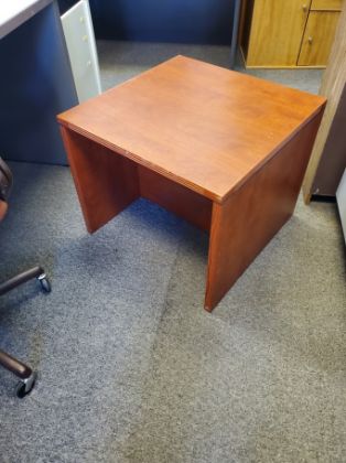 Picture of Cherry end table 24w x 24d x 20h 
