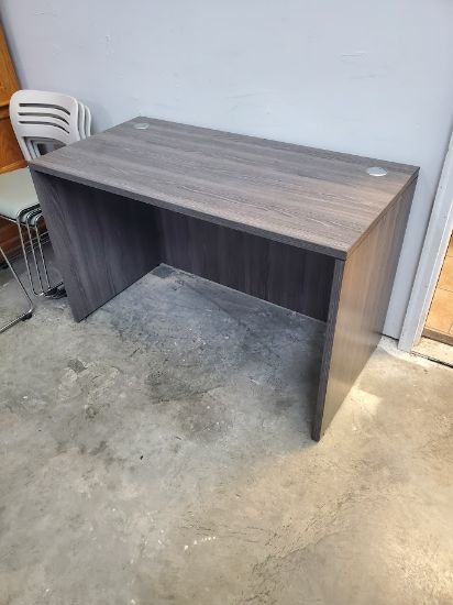 Picture of Gray 24x48 Desk