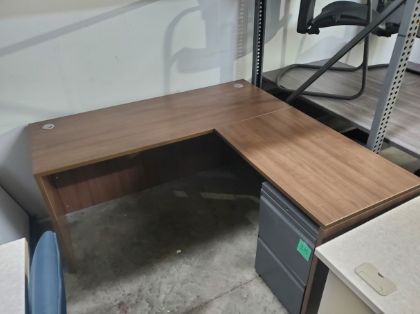 Picture of OfficeSource® 60x60 L-Shaped Desk – Used Office Furniture