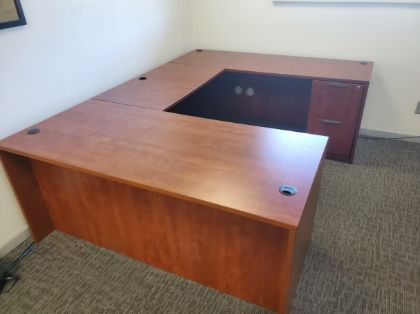 Picture of Cherry U Shaped Desk