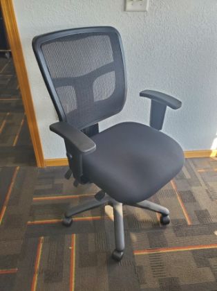 Picture of Black Mesh Task Chair
