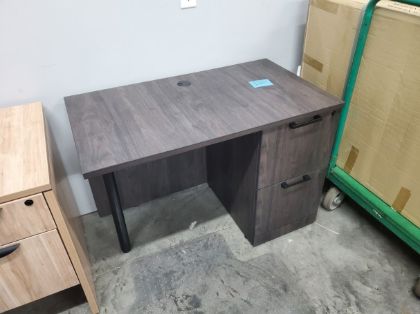 Picture of 24x42 Desk Brindle