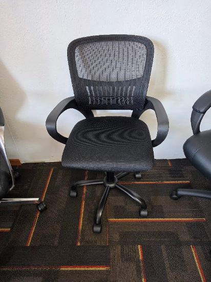 Picture of Mesh Back Office Chair 