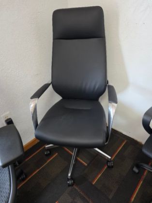 Picture of Buzz Seating LOD48 BK High Back Leather Executive Office Chair – Display Model, Never Used