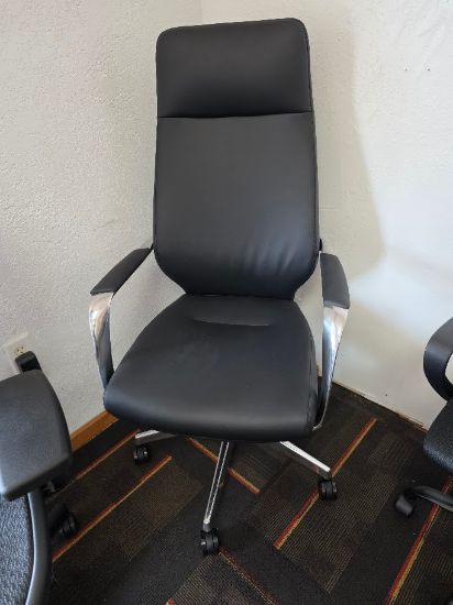 Picture of Buzz Seating LOD48 BK High Back Leather Executive Office Chair – Display Model, Never Used